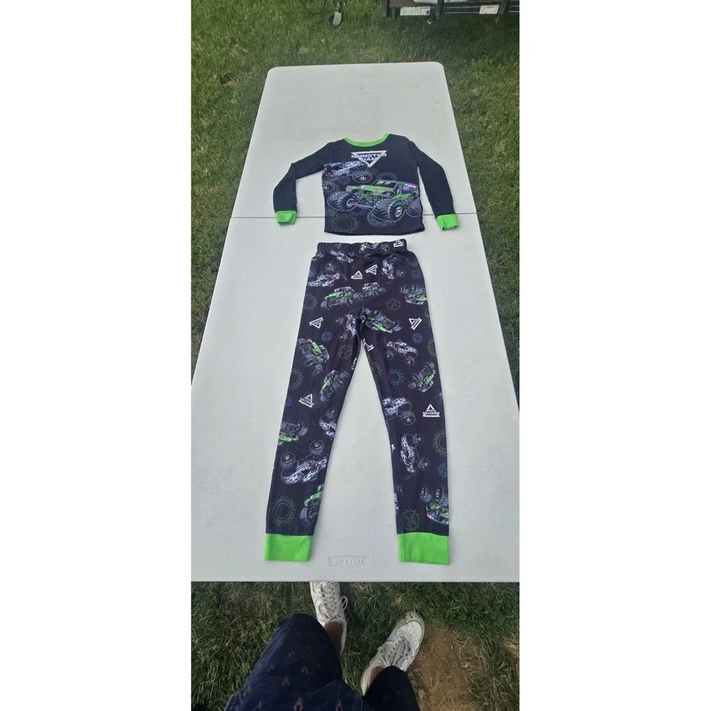 Monster Jam Boys 2-Piece Long Sleeve Tee Pajama Set (Size 10)